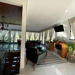 Casa Com Riacho Em Ratones, Florianopolis