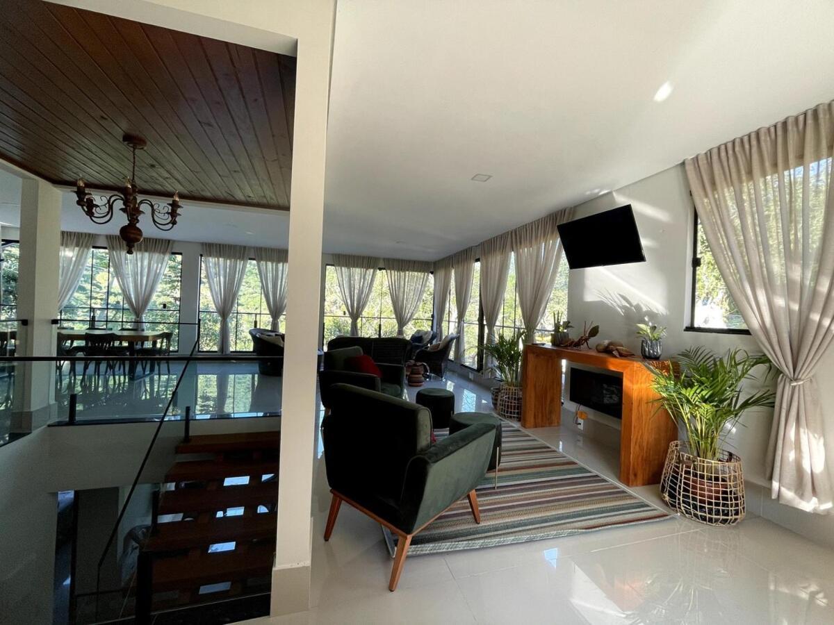 Сasa de vacaciones Casa Com Riacho Em Ratones, *